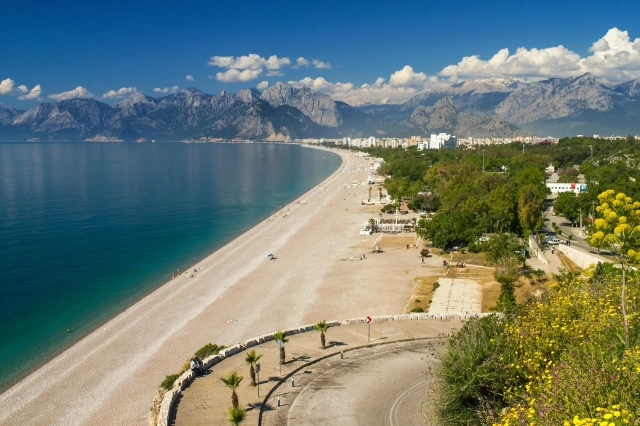 Exploring Turkey's Beauty: Exciting Destinations for Medical Tourists