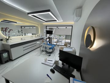 Mira Clinic Operation Room Angle View
