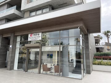 Mira Clinic Lara Building