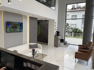 Mira Clinic Waiting Lounge